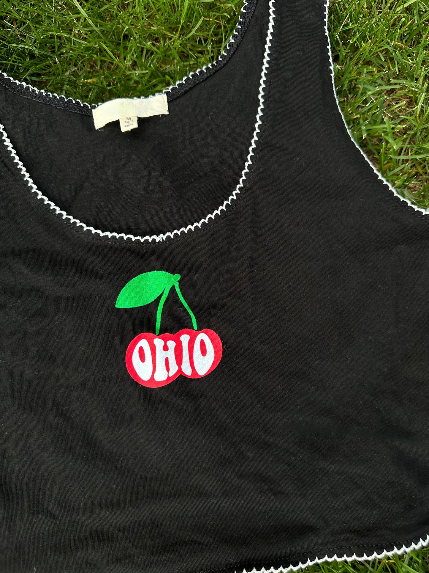Ohio Cherries Scallop Trim Tank